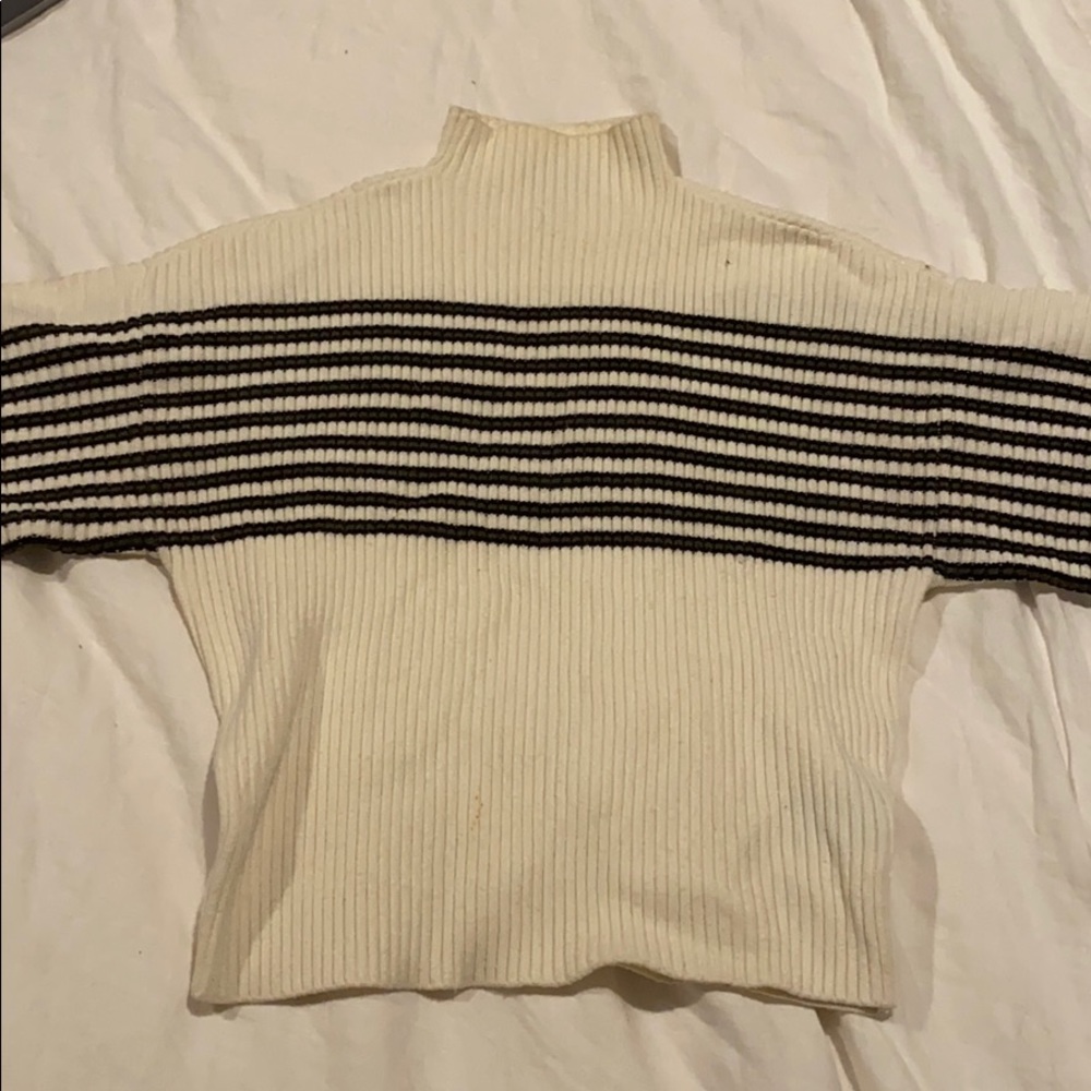 urban outfitters trendy mock neck sweater